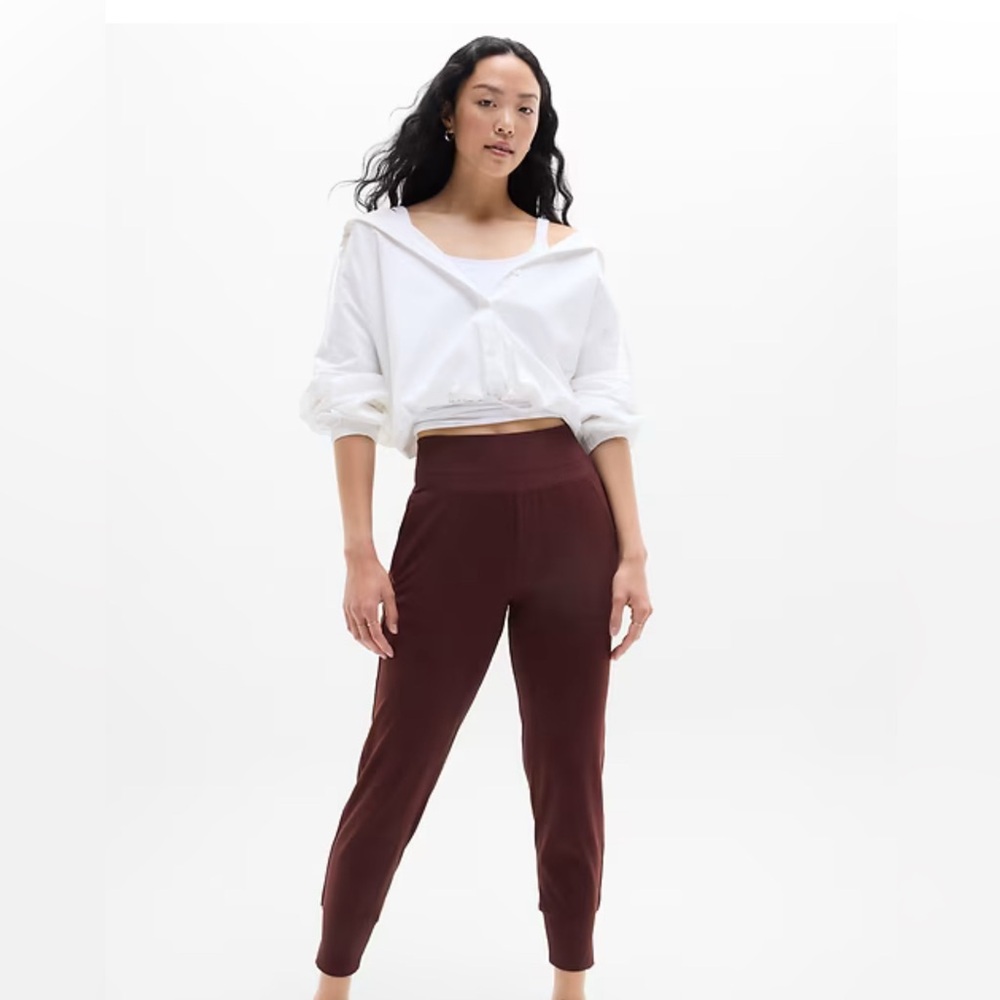 Athleta Women's Cropped Ankle Pants in Deep Burgundy and White